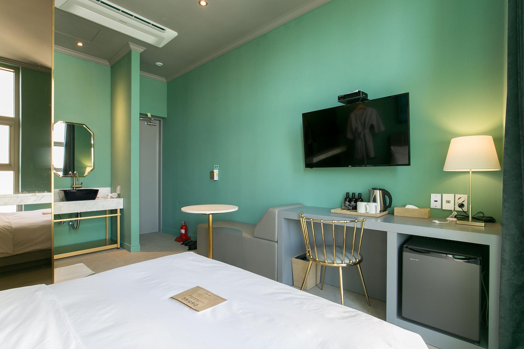 H Avenue Kondae Seongsu 3* Seoul